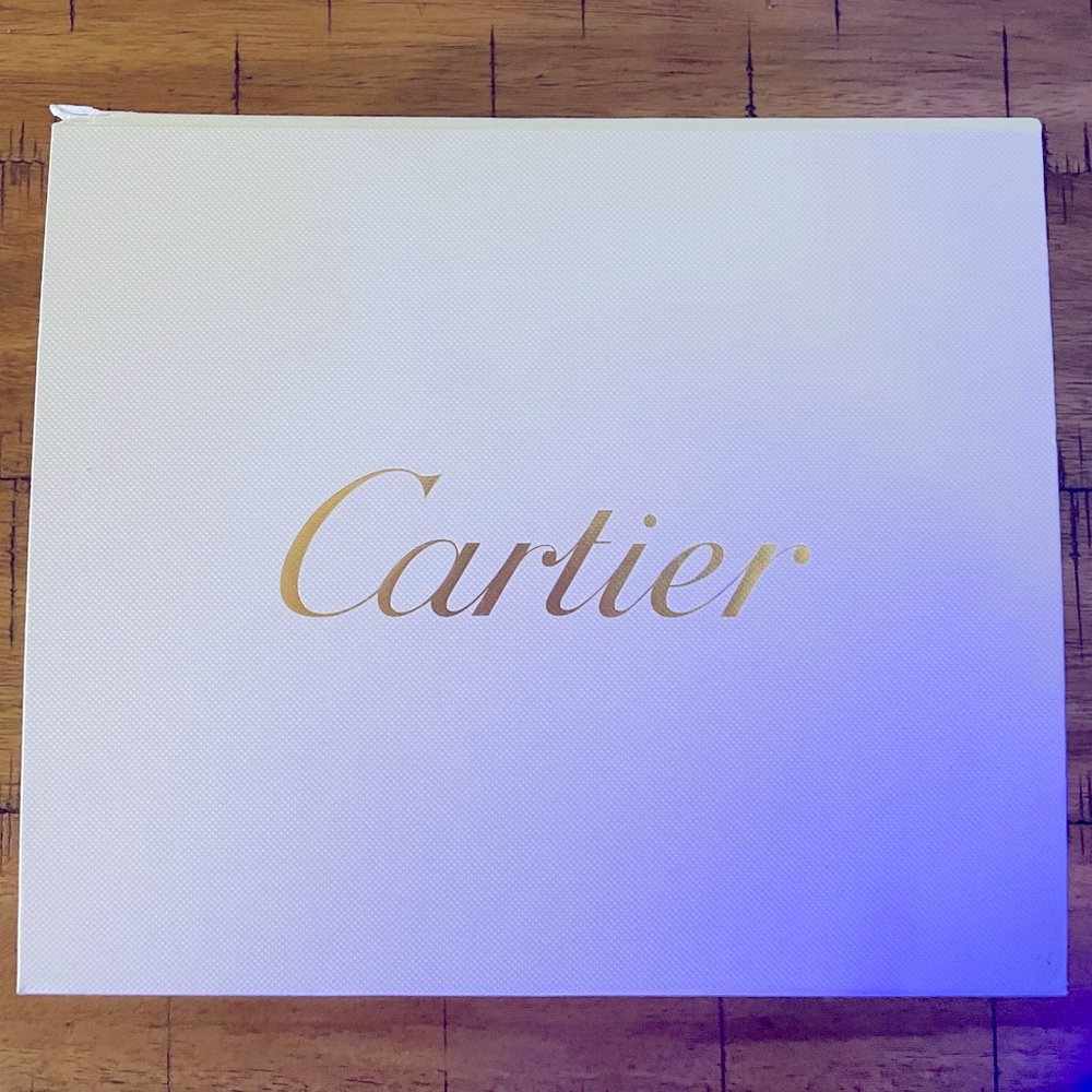 White Cartier Box from money clip. Magnetic lid.